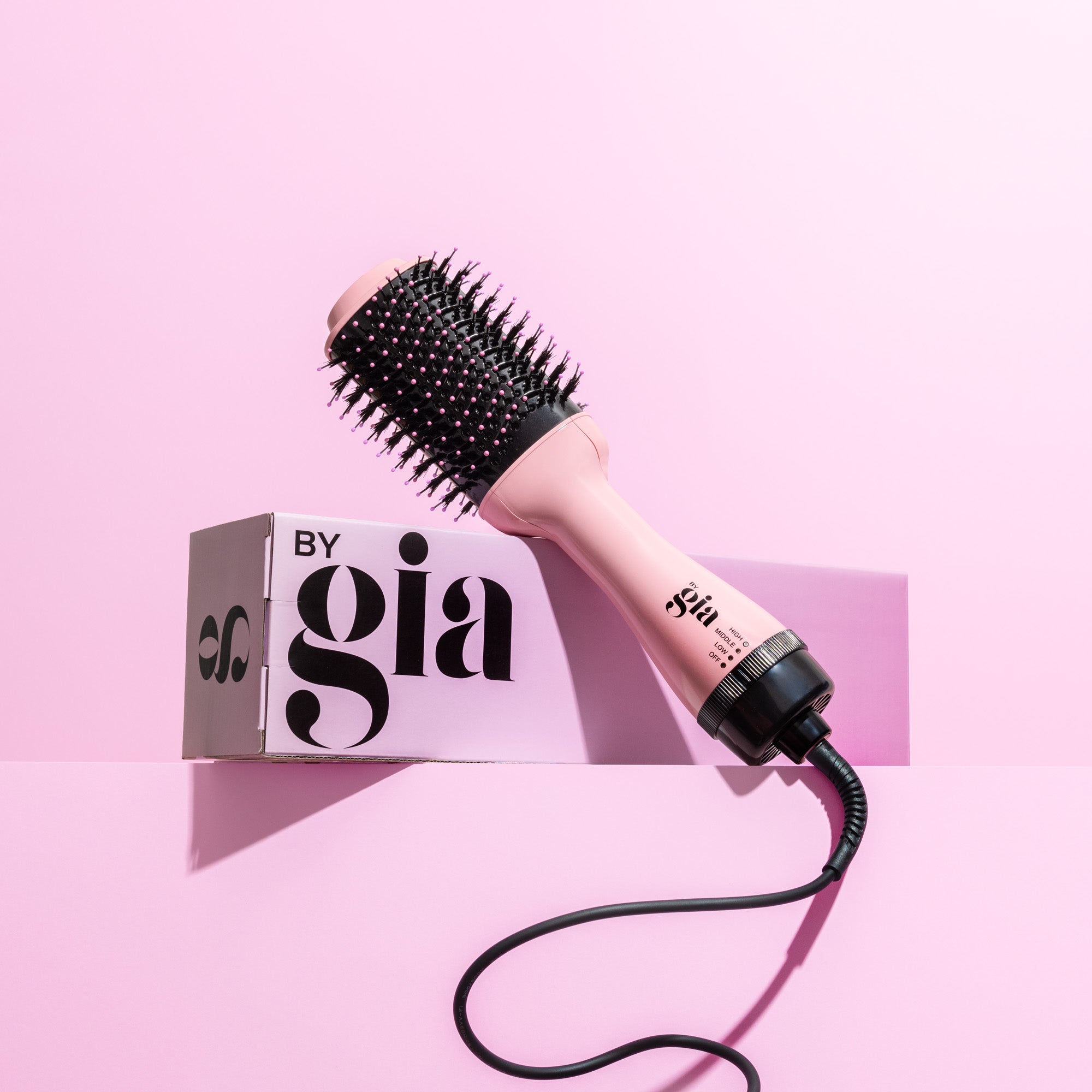 Blow wave outlet brush